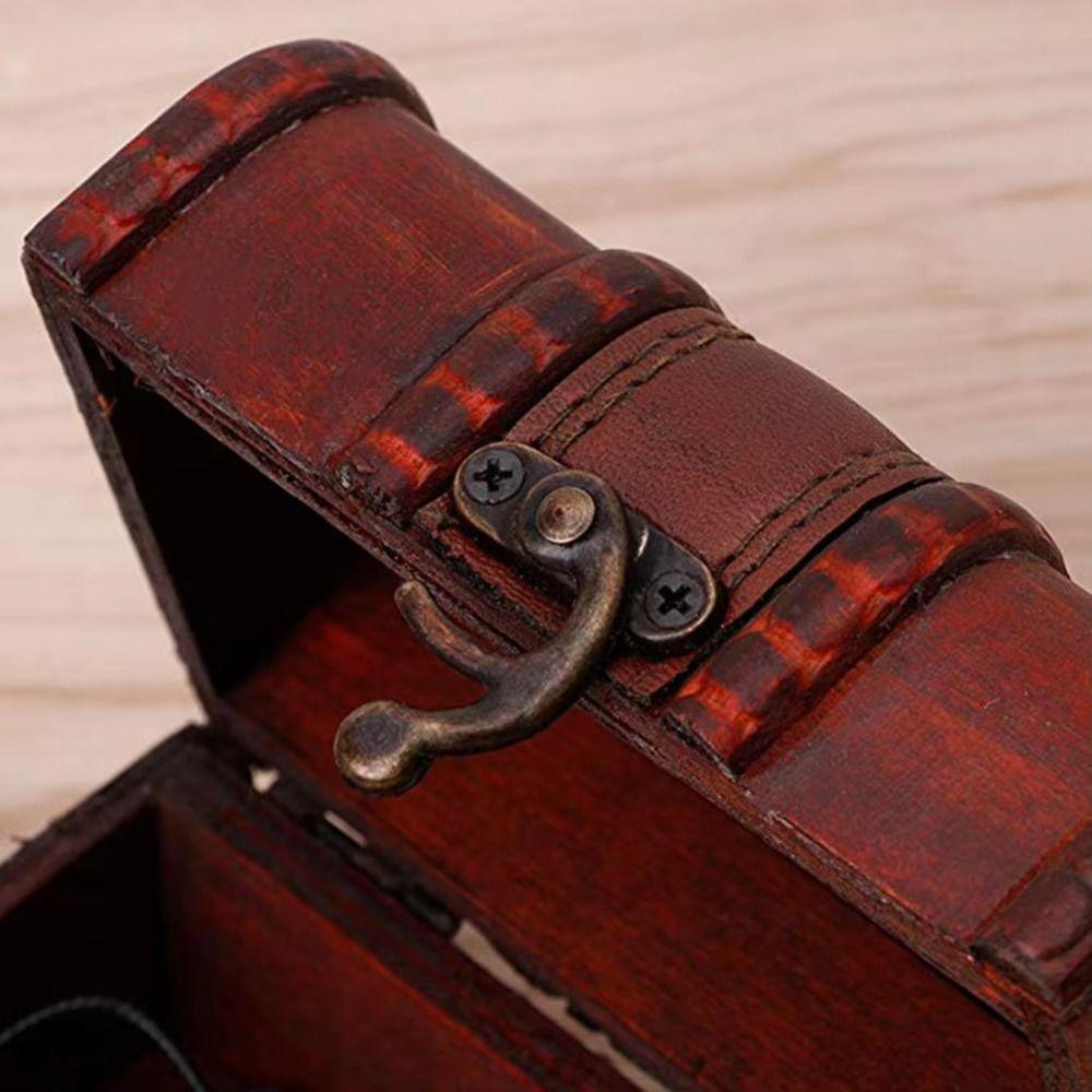 Wooden Jewelry Storage Box Decorative Jewelry Box Creative Treasure Chest  Room Props