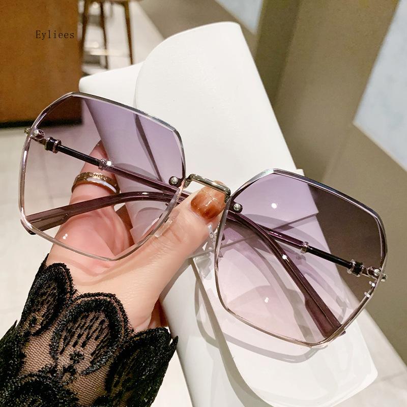 Brand Design  Fashion New Polygonal Metal Sunglasses Retro Ladies Glasses Classic Trend Luxury Driving Travel Eyewear