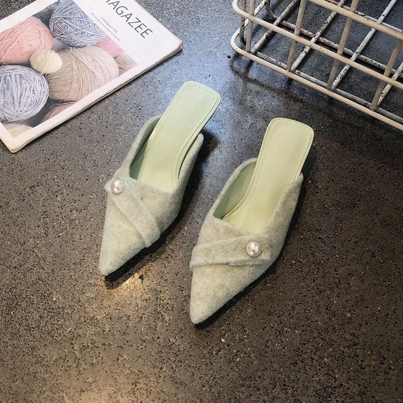 

Французский жемчуг маленький ароматный ветровой мешок головные полутапочки женская верхняя одежда 2025 новый острый нос легкий рот толстый каблук сандалии 40 зелёный