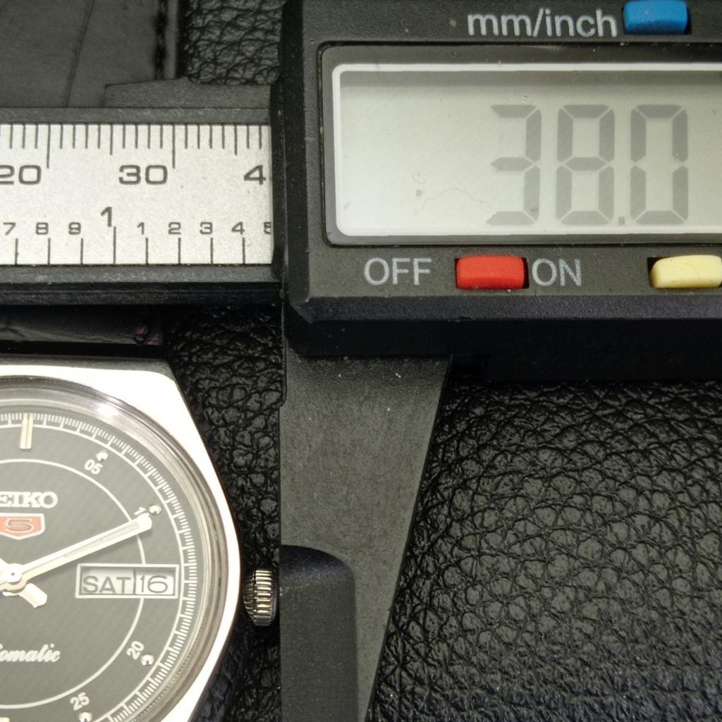 JAPAN 6309A VINTAGE SEIKO 5 AUTOMATIC MENS BLACK COLOR DIAL WATCH A701289-5 R206a-a701289