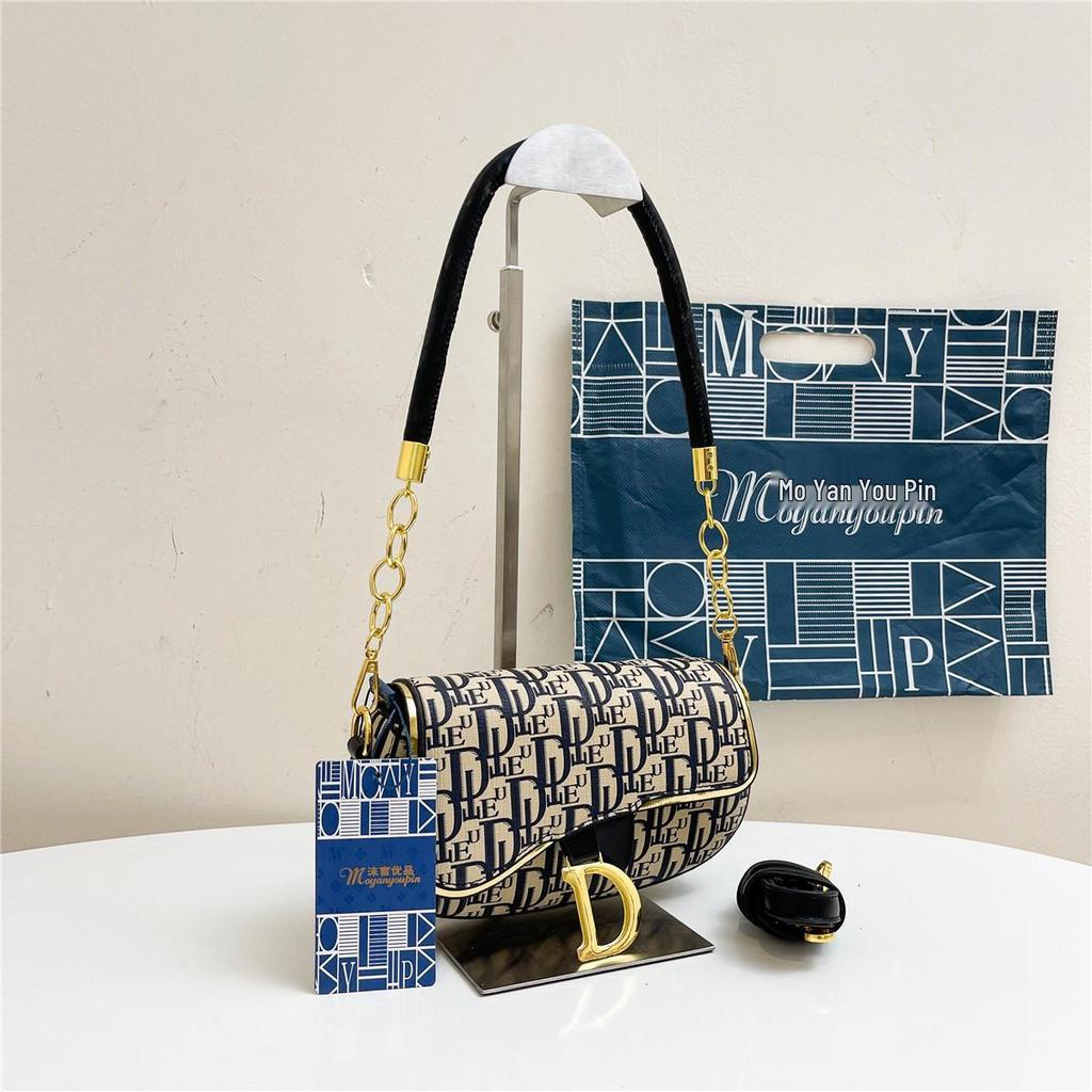 2025 Damen Crossbody Satteltasche - Europäisch & Amerikanisch Color Block Kette, Vielseitige Einzel Schulter Achsel Handtasche