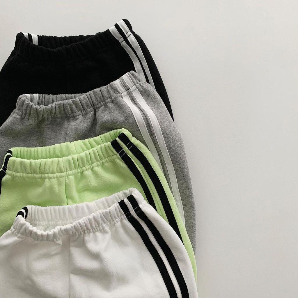 Korean Children's Side Stripe Cotton Sweatshirt & Pants Set for Boys and Girls - Autumn/Spring Casual Style