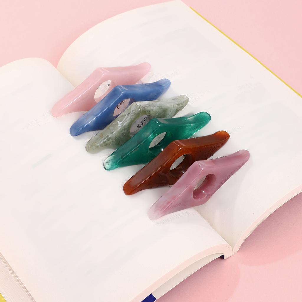 4Pcs Thumb Finger Book Page Holder Resin Book Page Marker Ergonomic Bookmarks Portable Reading Aid for Novels Textbooks