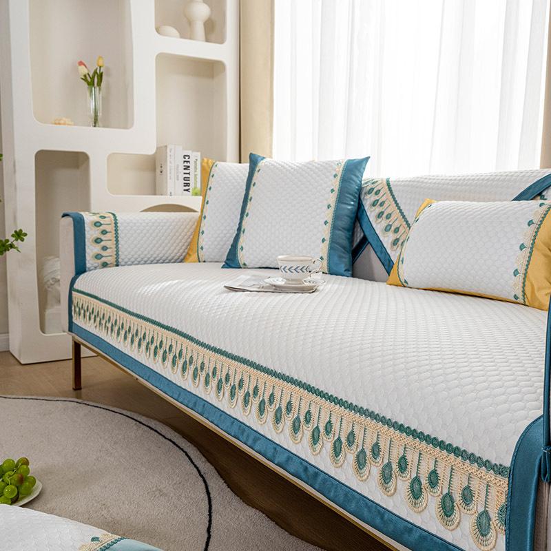 

Summer Ice Silk Sofa Cushion, Simple And Modern Cool Seat Cushion, Cool Doudou Non-Slip Cushion Towel, Cover Cloth, Breathable Cool Cushion 70*70cm