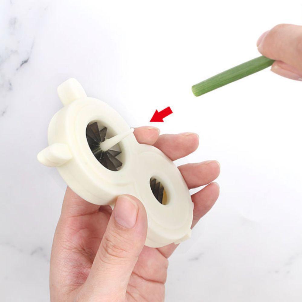 Effort-saving Scallion Slicer Bear Shape Green Onion Cutter Spring Chives Shredder Cook