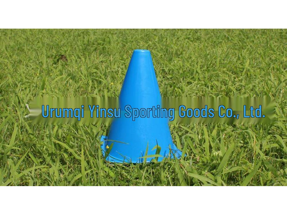23cm Triangular Training Cones for Sports - Ideal for Basketball, Football, Skating, and Taekwondo