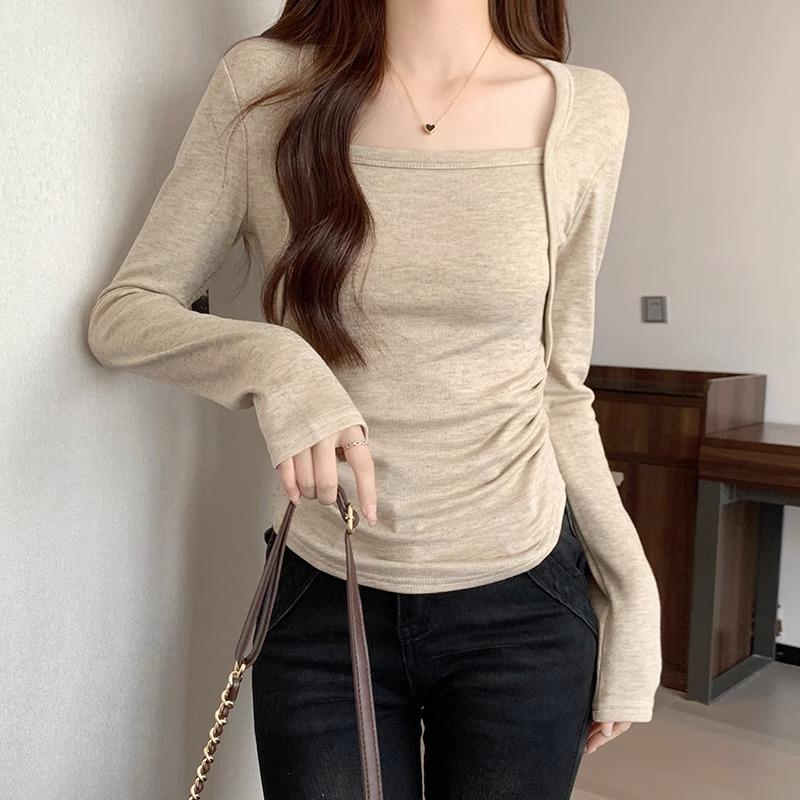 Designtes quadratisches Kragen plissiertes langärmeliges Fake-Zweiteiler Slim T-Shirt Damen Frühherbst Schlüsselbein sexy kleiner Mann Unterteil