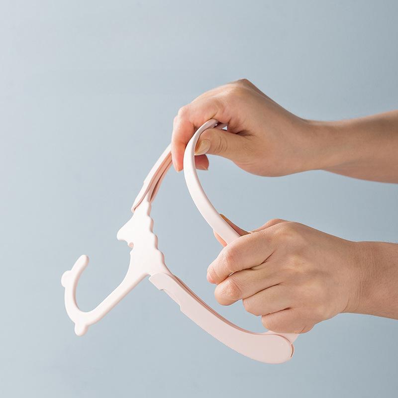 10Pcs Baby Clothes Hangers Adjustable Baby Kids Hangers Stackable Plastic Children's Hangers Suitable for Nursery