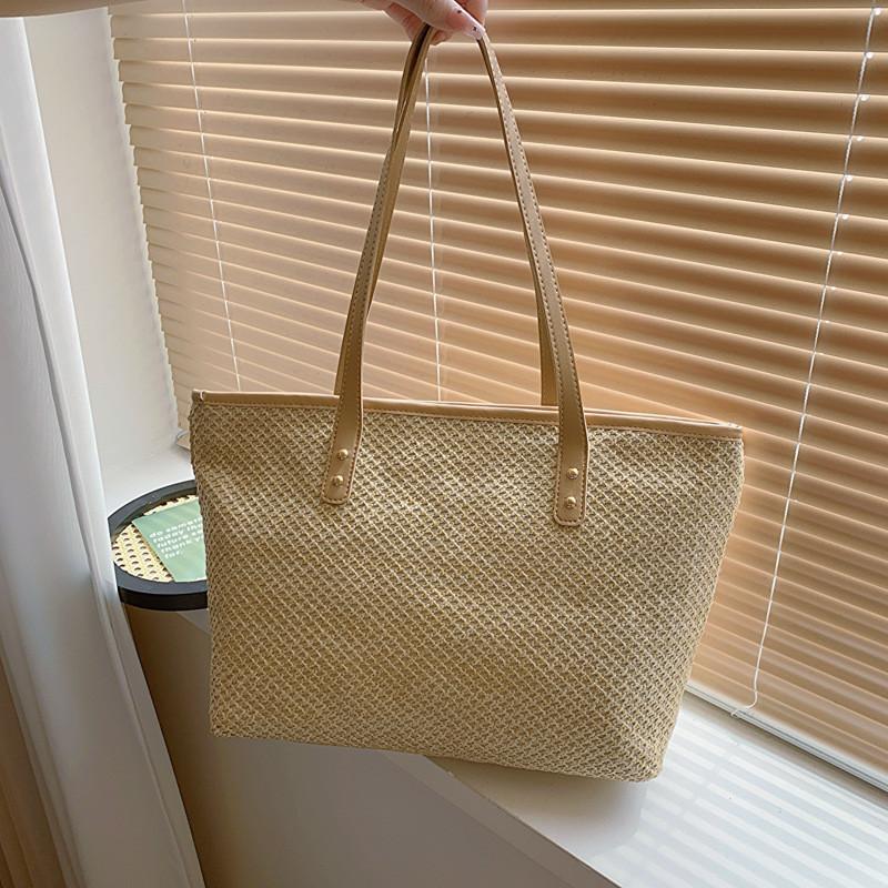 Chic Large Capacity Woven Tote Bag For Women Perfect For Summer Street Style