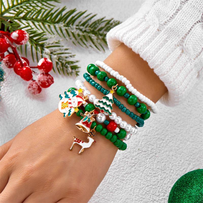 Christmas Multi-Layer Colorful Beaded Bracelet For Women Santa Claus Snowman Reindeer Snowflake Polymer Clay Bangle Jewelry