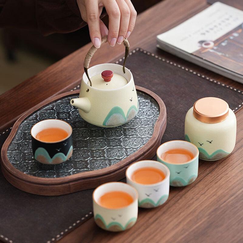 Tuoqiao Ceramic Tea Set Gift Box with Beam Pot