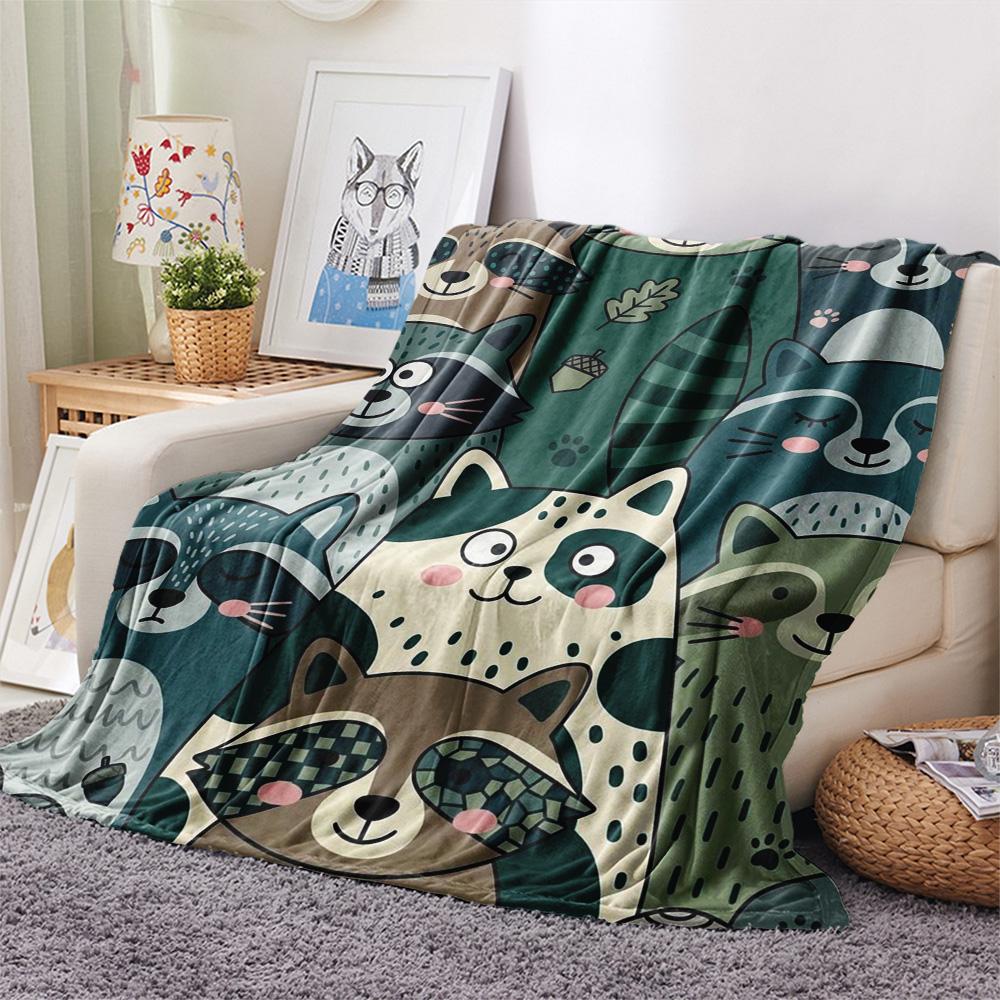 

1Pc Raccoon Print Flannel Blanket, High quality Comfortable for All Seasons, Home Decor, Warmth and Comfort, Perfect for Christmas Gifts 80cm x 120cm