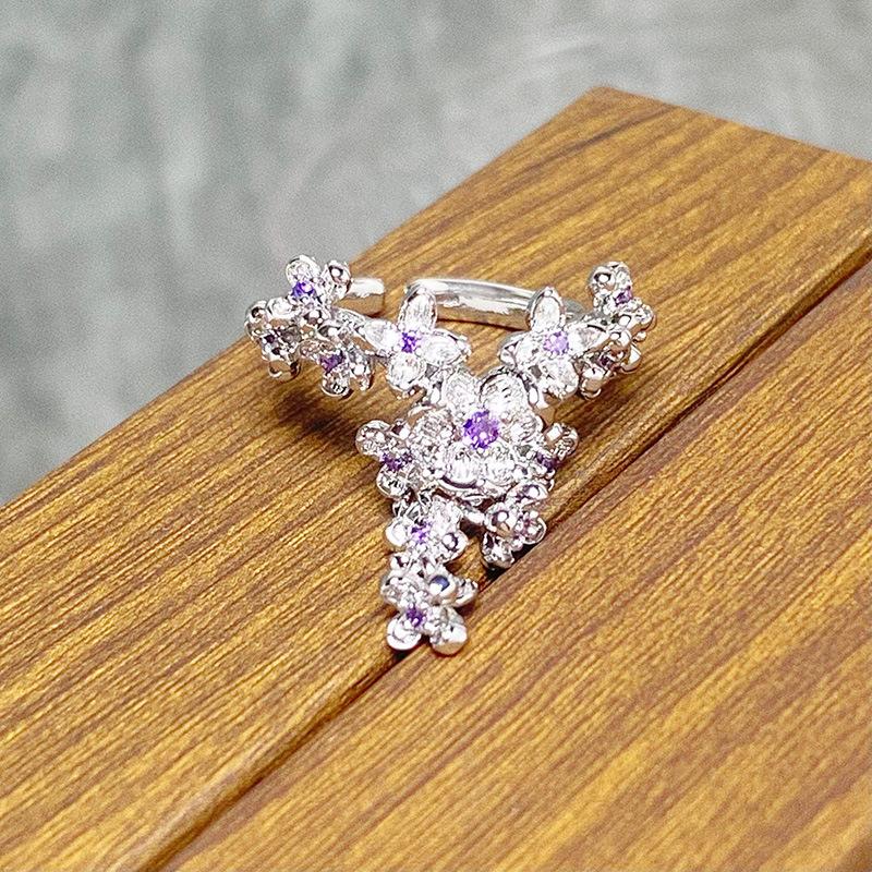 Cremefarbener Süßer Mädchenstil Emaille Tropföl Blume Offener Ring Exquisiter Nischen Hoher Sinn Ausländischer Schöner Ring