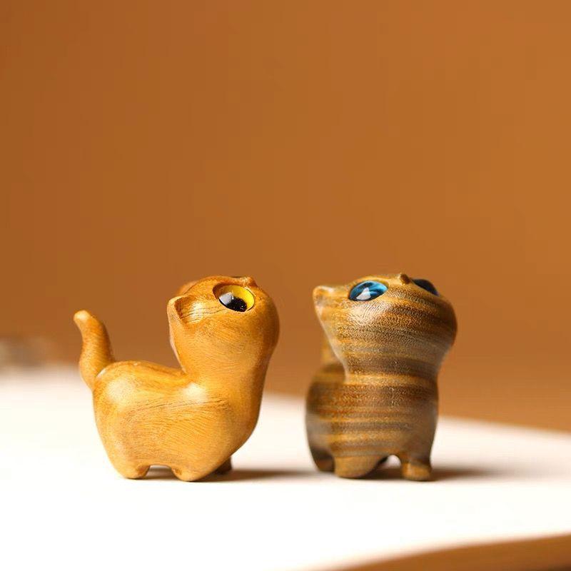 Cute Small Wooden Lucky Cat Figure 1.4" Green Sandalwood Carved Cat Figurine Desk Accessories For Home Decor Parts Gifts