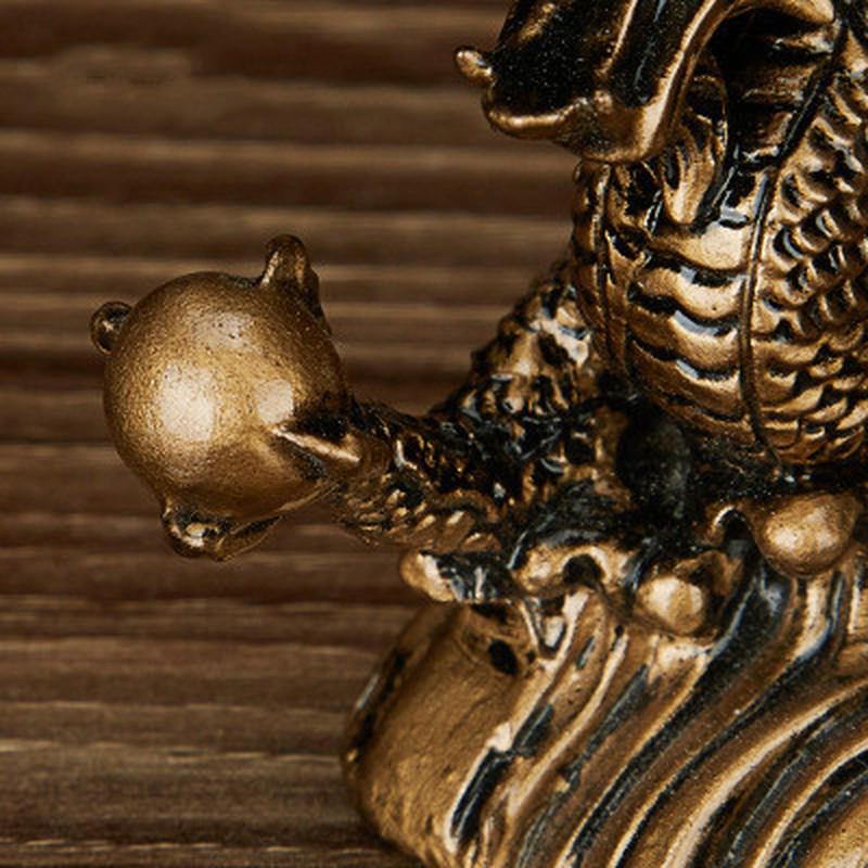 Chinese Geomancy Gold Dragon Staty Staty Ornament för tur och framgång