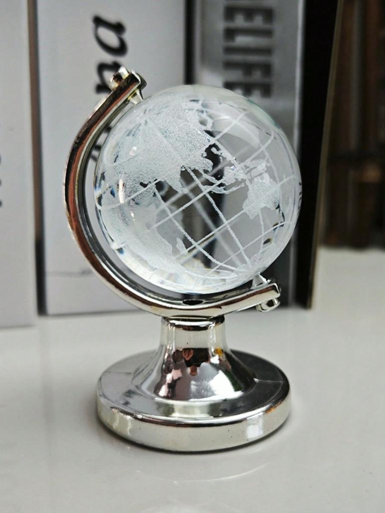 Crystal Globe High Transparency 3D Rotating Crystal Globe Office Living Room Decor,  Style Creative Desktop Ornament.