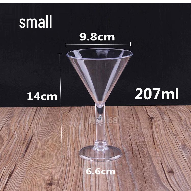 Transparente Acryl-Cocktailgläser - Martini, Margarita, Dreieckig, Hoher Stiel, Bar- & KTV-Stile