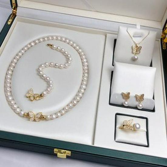 Double Butterfly Freshwater Pearl Necklace Set - Elegant Gift for Friends 8-9mm