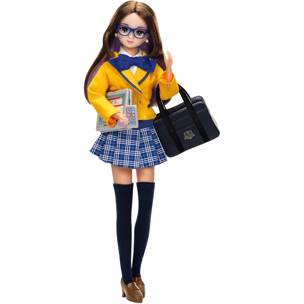 

Takara Tomy Licca Doll Dress-Up Toy for Pretend Play Ages 3 and Up