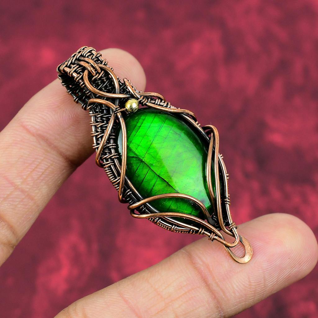 Green Fire Labradorite Pendant Copper Wire Wrapped Pendant Handmade Pendant Copper Jewelry Gemstone Pendant Wire Wrapping Jewelry For Gifts