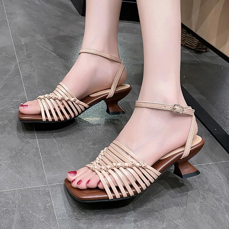 Hollow Women Rome Sandals Square Toe High Heels Shoes Designer 2025 Summer New Weave  Elegant Party Pumps Sandalias