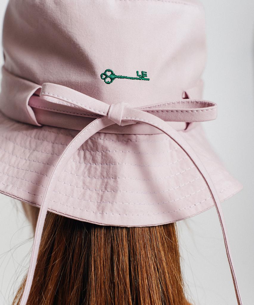 LESONNET Key Logo Bucket Hat Lavender