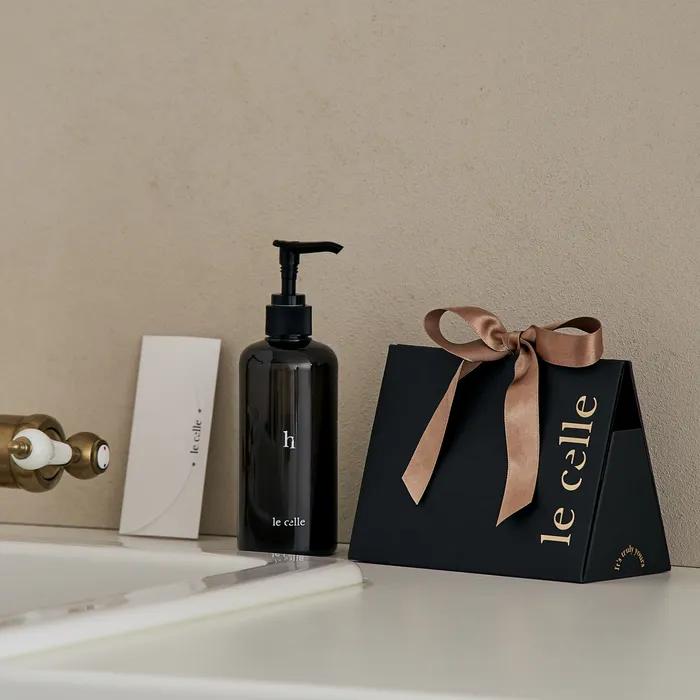 

Подарок на день рождения/в знак благодарности_Жидкое мыло для рук 300 мл Lavern: Woody scent of autumn days