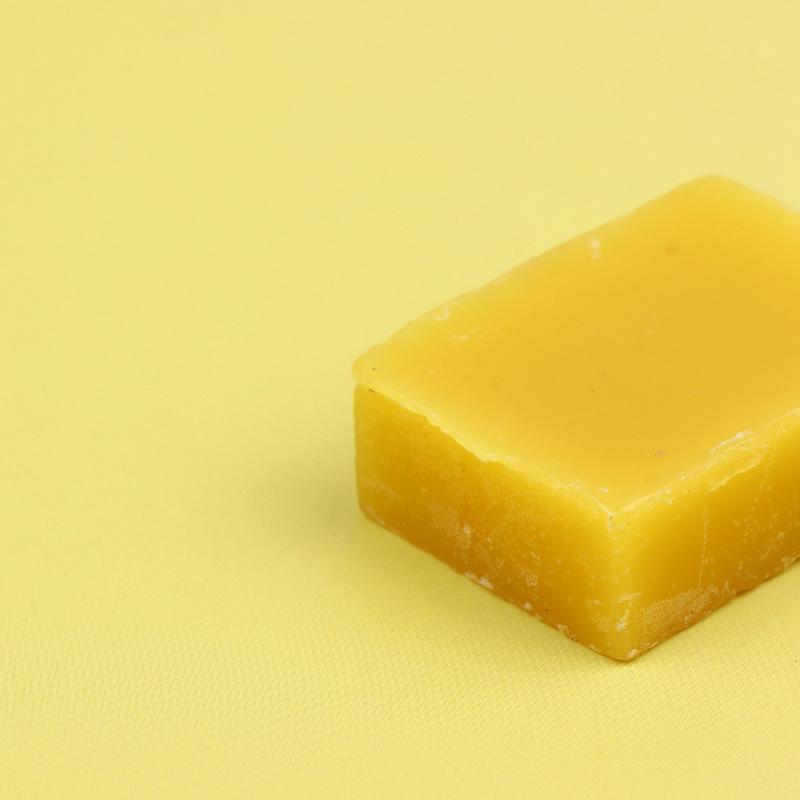 Dubbing Wax Block For Fly Tying with Superior Touch Wax Improves Dubbing Loop Handling Essential for Fly Fishing