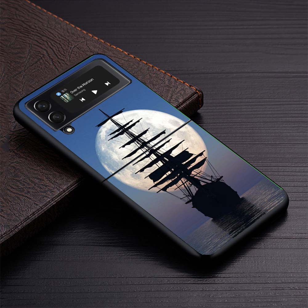

Sailing Boat Sunset Phone Case For Samsung Galaxy Z Flip3 Flip4 Flip5 Flip6 Flip7 For Z Flip 7 6 5 4 3 5G Hard Folding Cover Gal Samsung Z Flip
