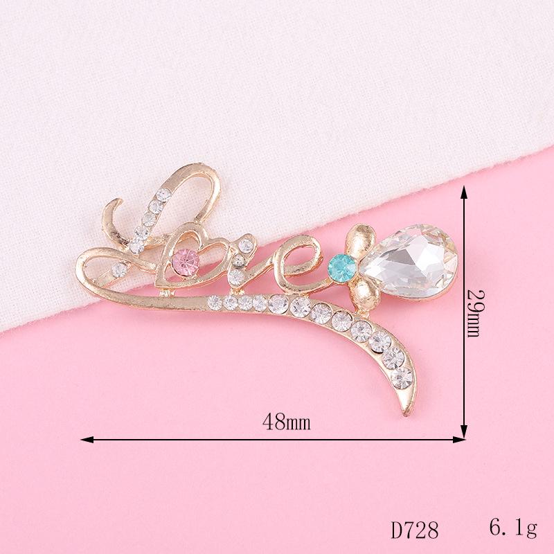 Ręcznie robione akcesoria do etui na telefon DIY: Inkrustowane diamenty, zawieszki w kształcie listu miłosnego i kropli wody dla stylowego piękna