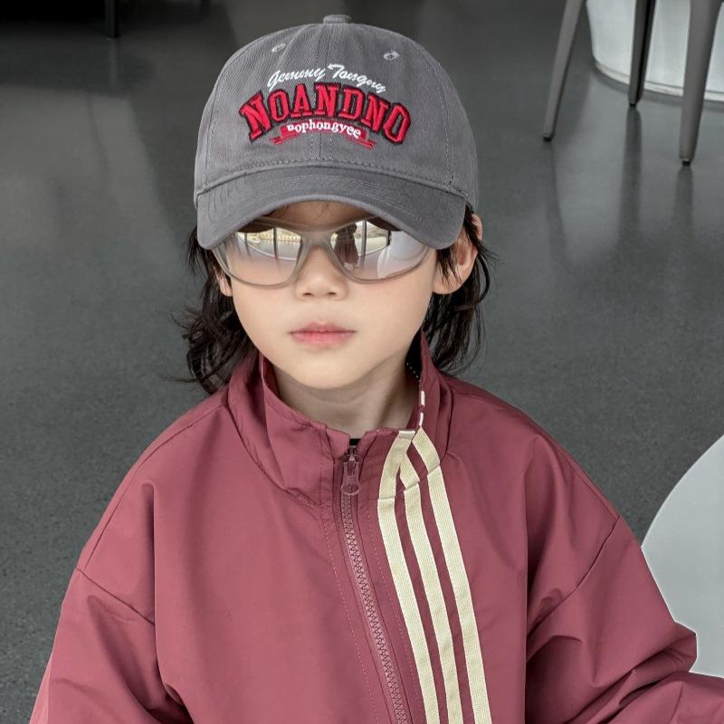 Retro Embroidered Baseball Cap Men and Women Sun Hat Spring Mid large Children's Trendy Baseball Cap Fashionable