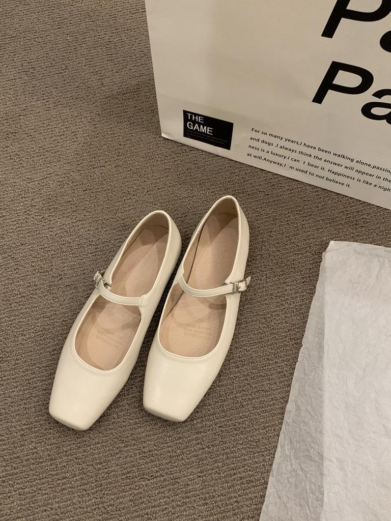 Scarpe basse a tacco spesso Mary Jane da donna con punta quadrata retrò bocca bassa versione coreana stile fata delicata nuove primavera e autunno 2024