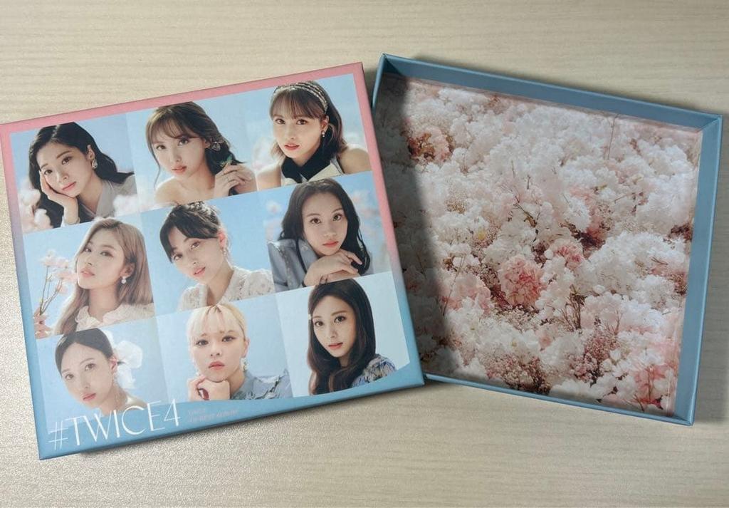 [USED] #TWICE4 TWICE4th BEST ALBUM First Press Limited Edition