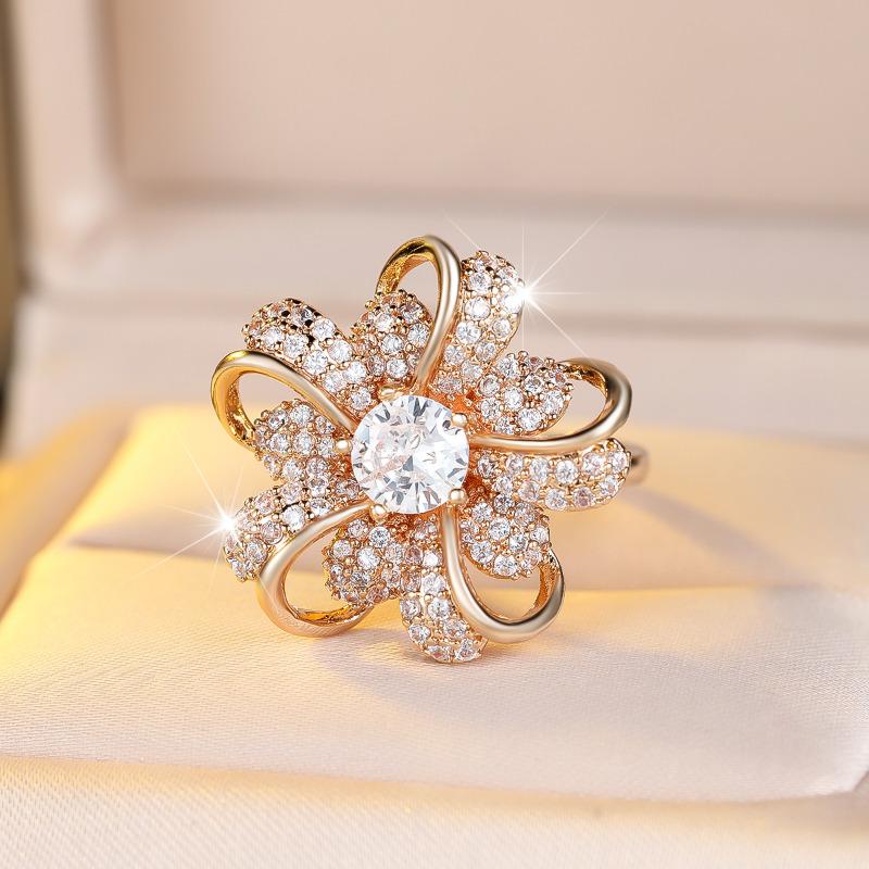 Store Krystallblomstringer Ringer for Kvinner Luksus Gullfarge Forlovelsesring Briljante Fine Smykker