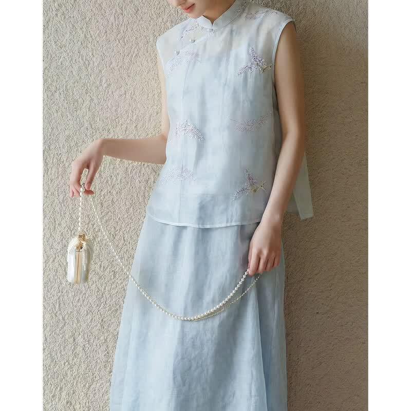 Demana Women's Summer Chinese Style Embroidered Linen Blend Set