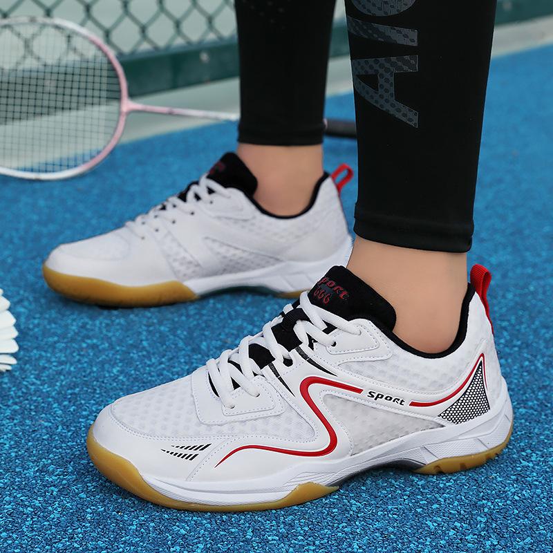 New badminton shoes men's shoes lightweight mesh table tennis shoes women's breathable non-slip competition training shoes tennis shoes