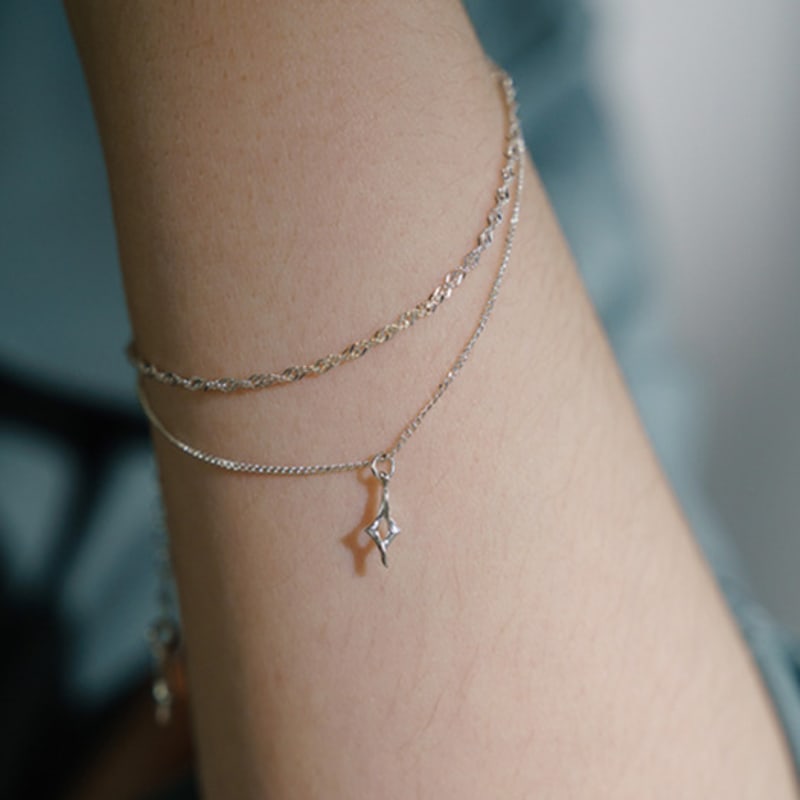 

OVERGREY Night s Glitter Bracelet FREE