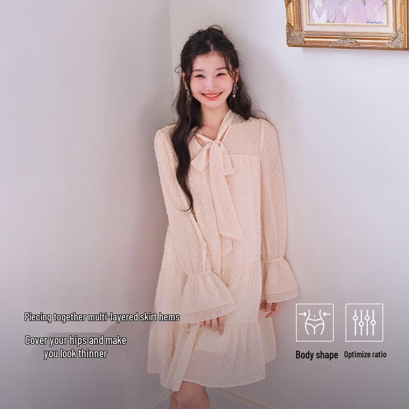 

Qiushuiyiren Elegant V-Neck Polka Dot Flared Sleeve Dress L