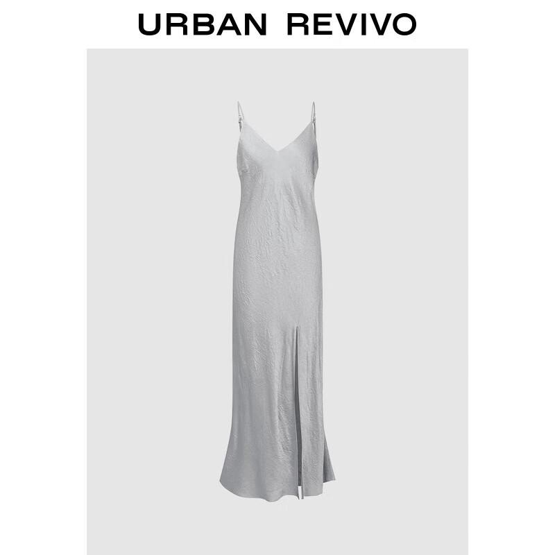 

UR 2025 Весеннее женское стильное платье-комбинация с микроплиссировкой и разрезом XL