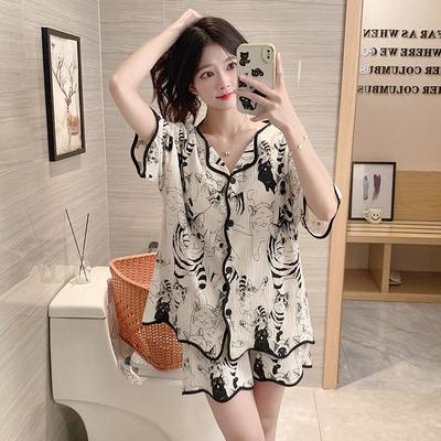 Viene con almohadilla de pecho integrada Pijama Cárdigan de manga corta con pantalones cortos de verano Gato de dibujos animados Ropa de estar por casa para mujer