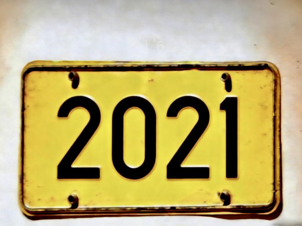 Vintage s Year Number Retro Yellow License Plate Pattern Aluminum Metal Painting High Definition Clear Print Bend Resistant