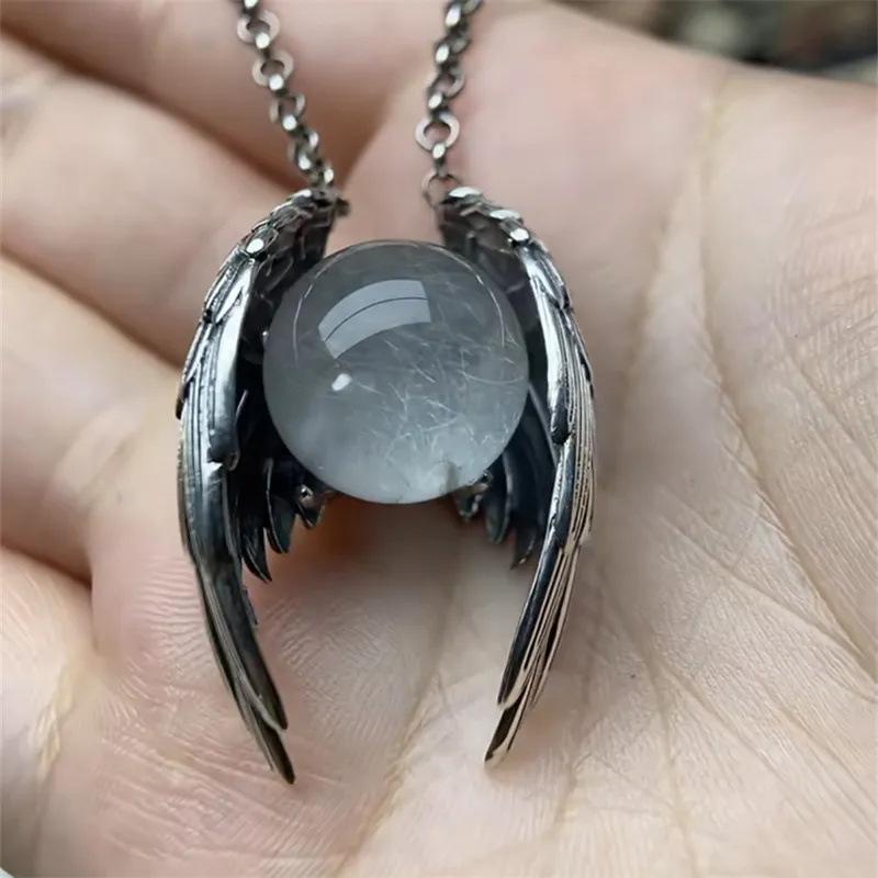 The New Ghost Wing Crystal Retro Necklace Fashionable Unique and Personalized An Aged Pendant