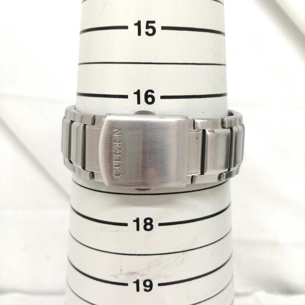 Used CITIZEN E111-R010654 Solar Watch