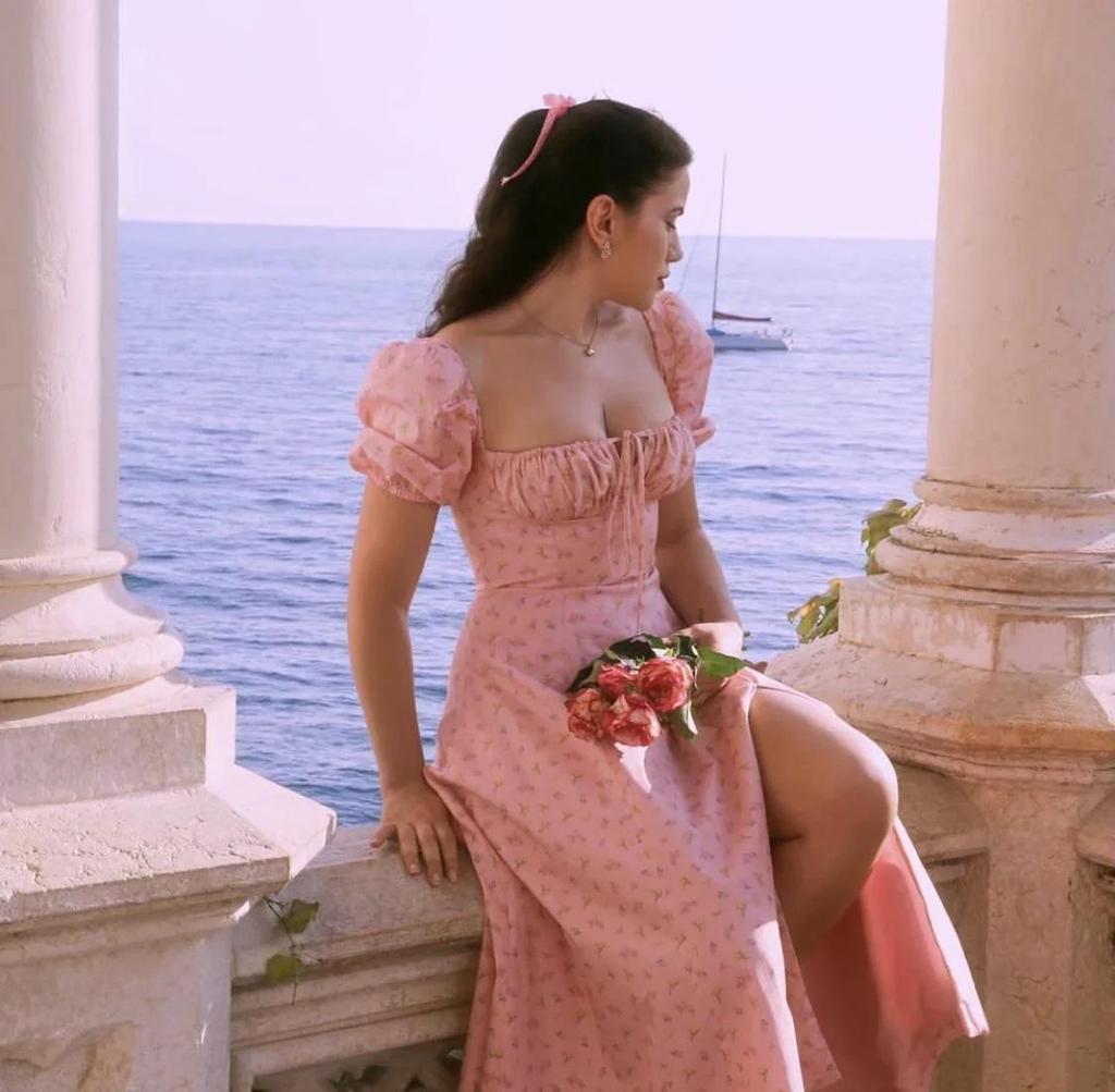 Elegant Floral French Holiday Dress for Women - High-End Fashion, Hot Selling, and Perfect for Any Occasion.