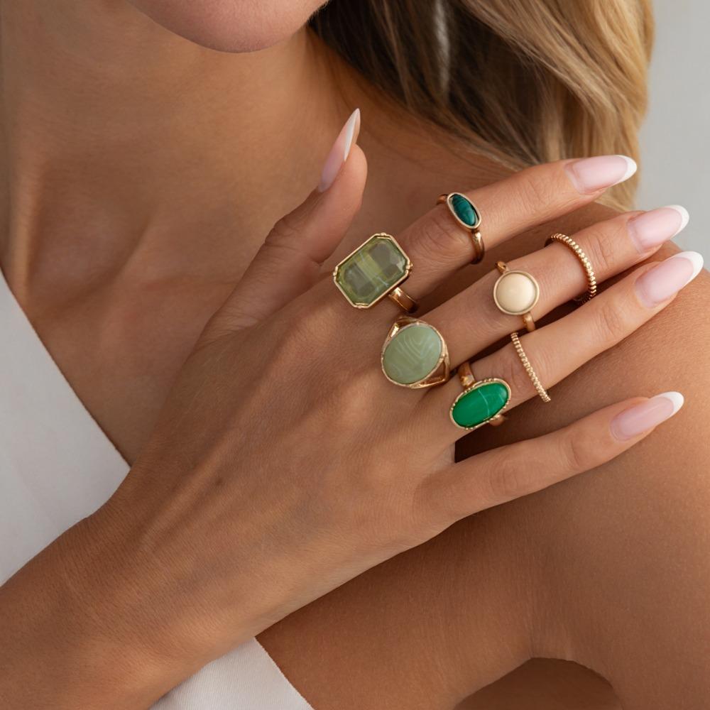 7pcs Set Luxury Retro Emerald Blending Resin Ring Set for Women Fashion Geometric Gold Color Simple Stackable Rings Jewelry Sets