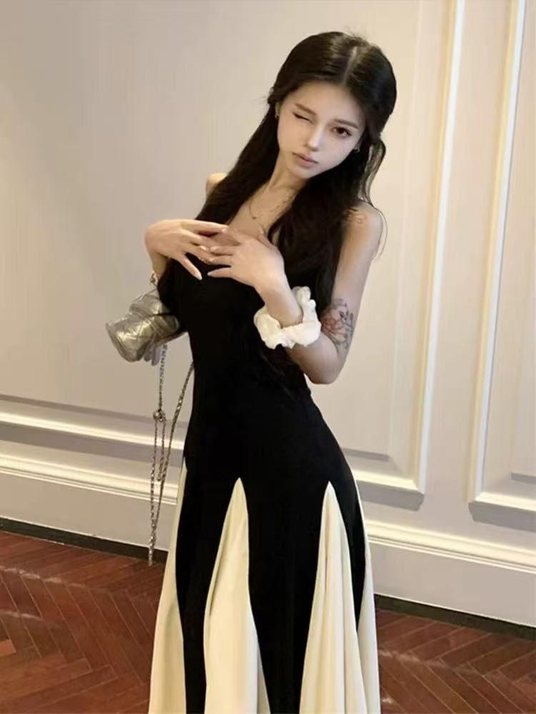 French Splicing Contrasting Color Suspender Dress Women's Summer Design Sense Waist A-word Skirt Large Pendulum Floor Long Dress