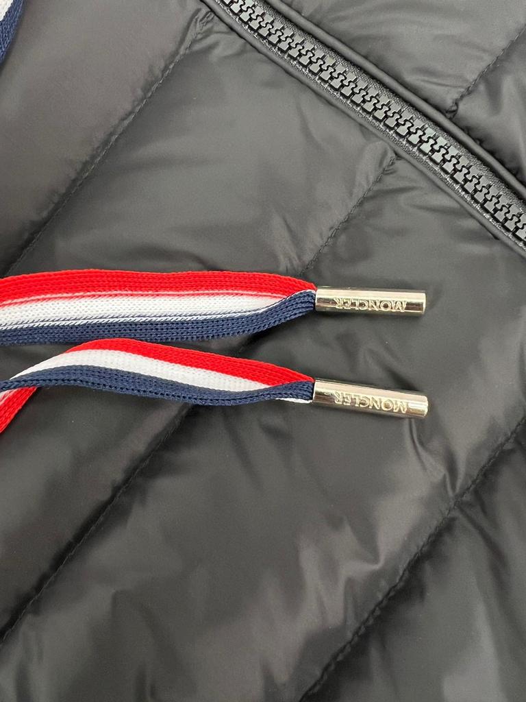 Evropská značka M Pánská stylová úzká prošívaná bunda s patchworkem a kachním peřím bílá