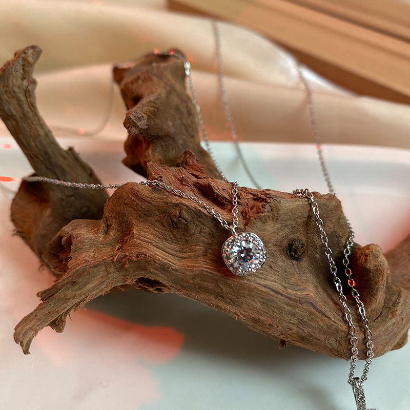 Exquisite Sugar Cube Necklace - Women's Luxury Design Clavicle Chain Gift