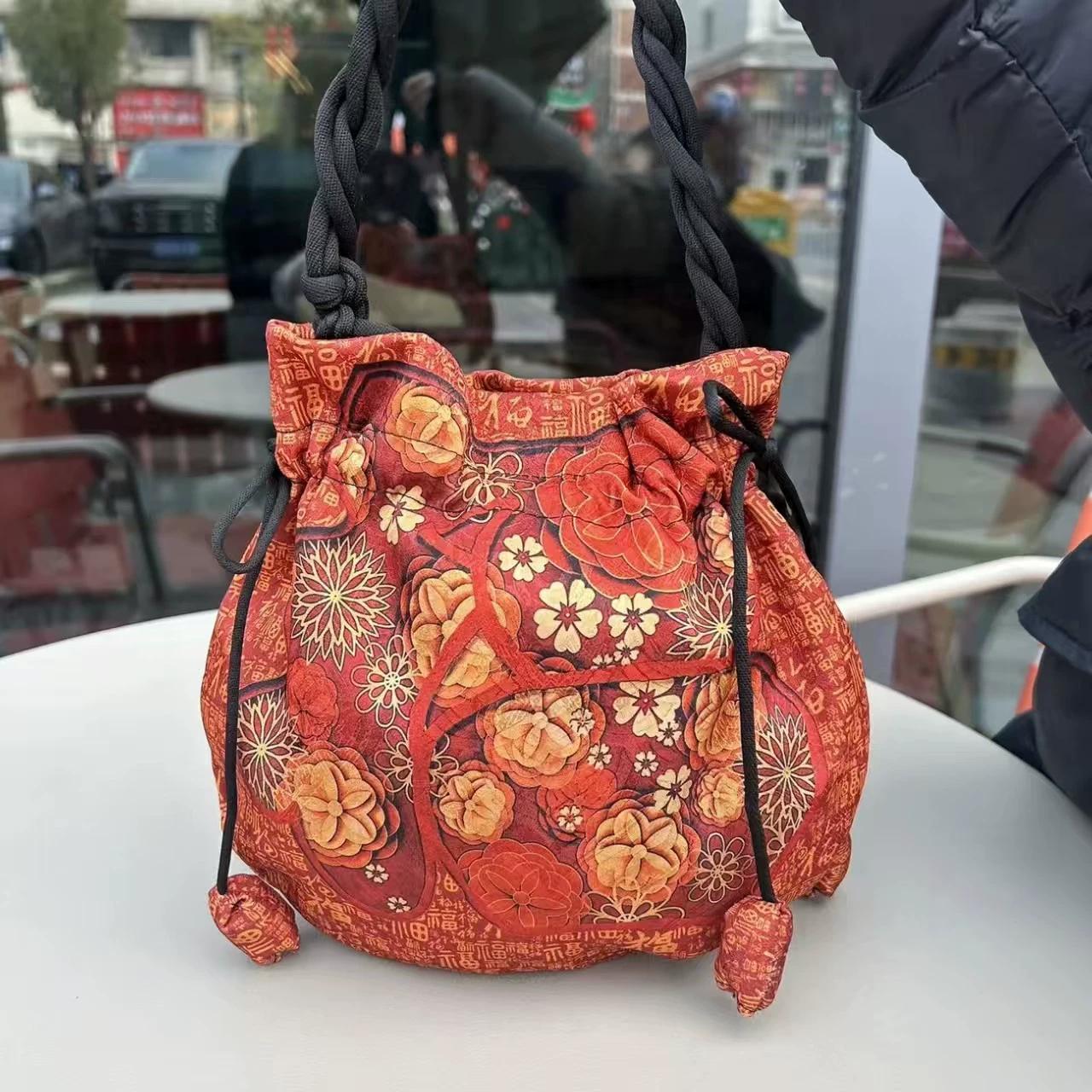 Retro Zijde Borduurwerk Emmer Tas Dames Satijnen Tote Handtas Elegante Hanfu Match Crossbody Schoudertas Portemonnee brown