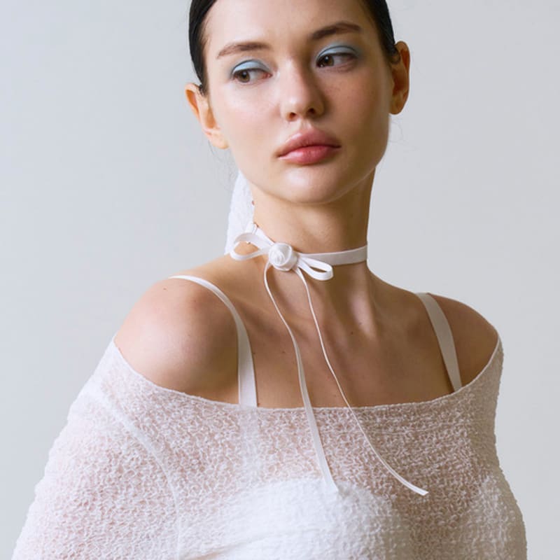VINAJ Mini Jenny Rose Choker (White)